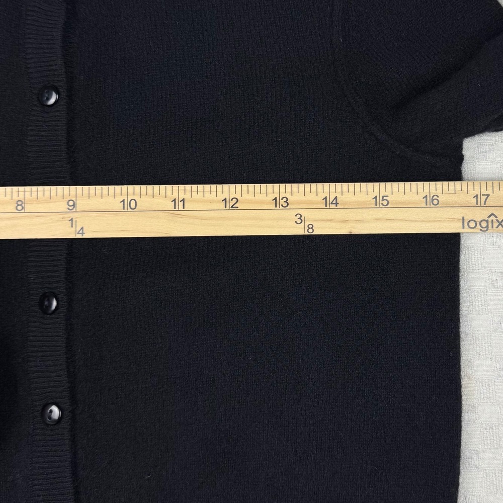 AQUA Cashmere Cardigan Sweater Women XS Black Button Front Crew Neck Soft Luxury - Picture 6 of 7